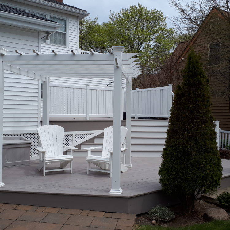 Timbertech Deck With Vinyl Pergola 6