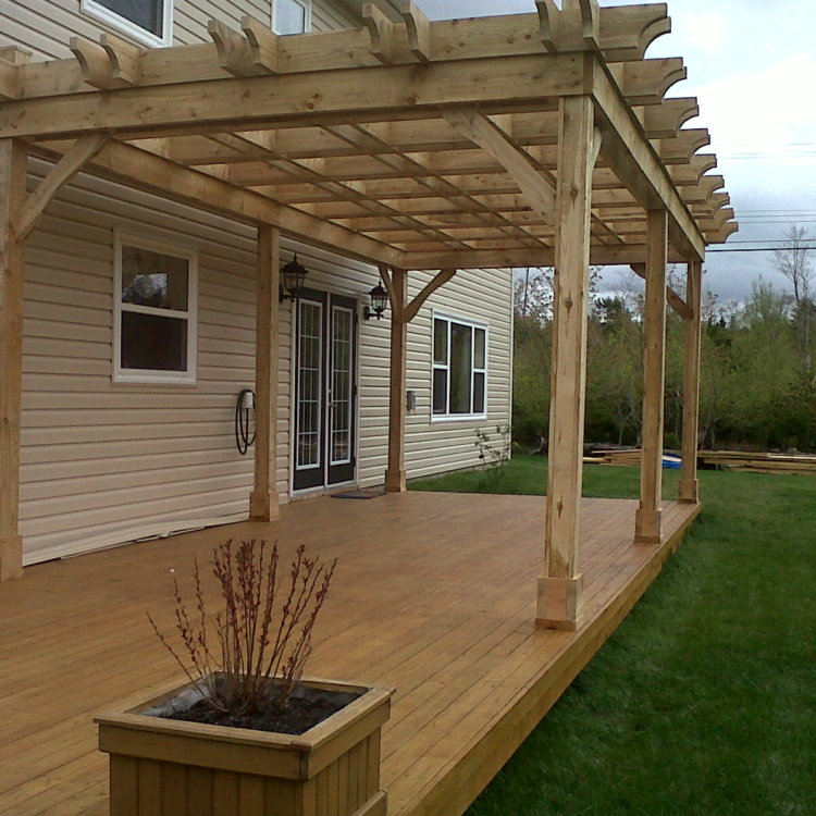 Large Pergola Dress Up a Flat Deck 1