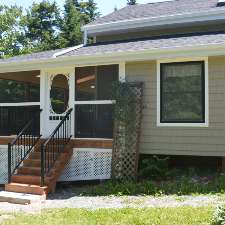 Canadian Home Builders Association Screen Porch Award Winner 5