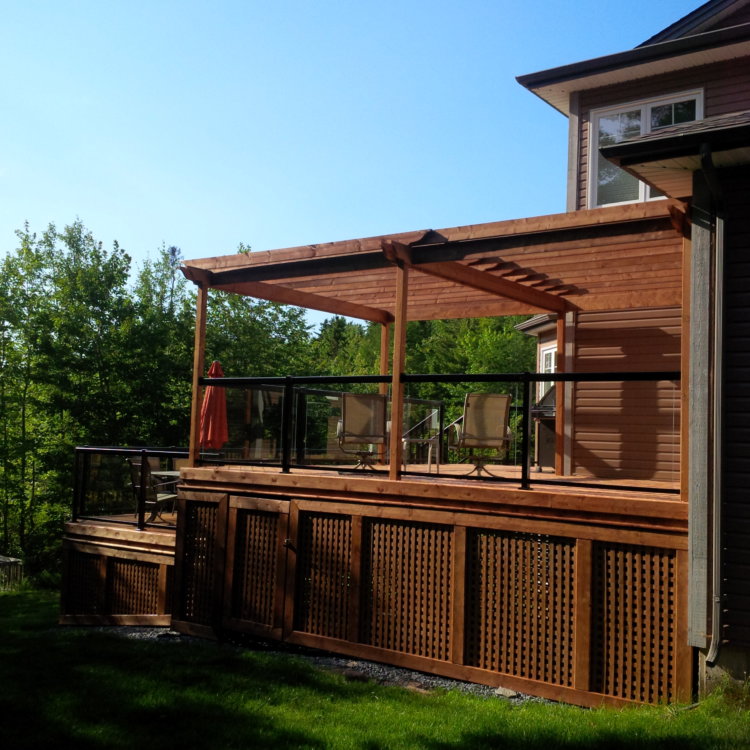 Retractable Awning Deck 2