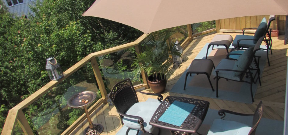 Outdoor Living at its Best Outdoor Living at its Best