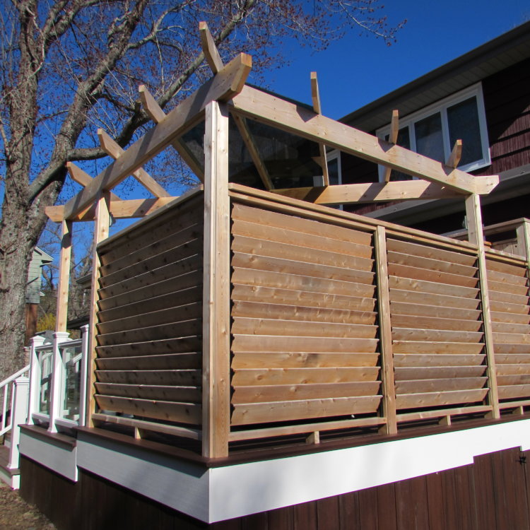 Hot Tub Privacy and Shade 6