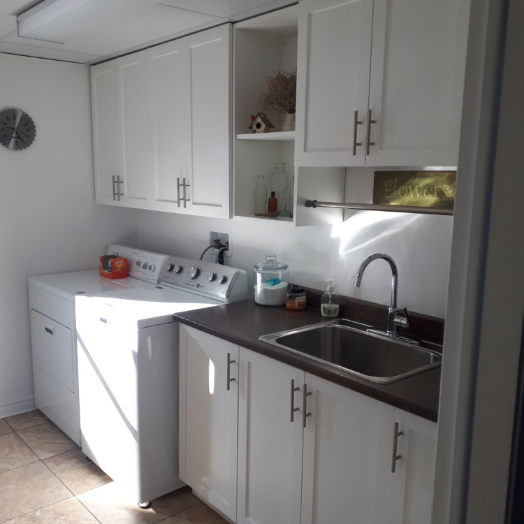 Lower Level Bath & Laundry 5
