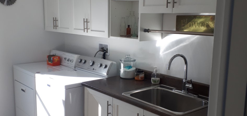 Lower Level Bath & Laundry