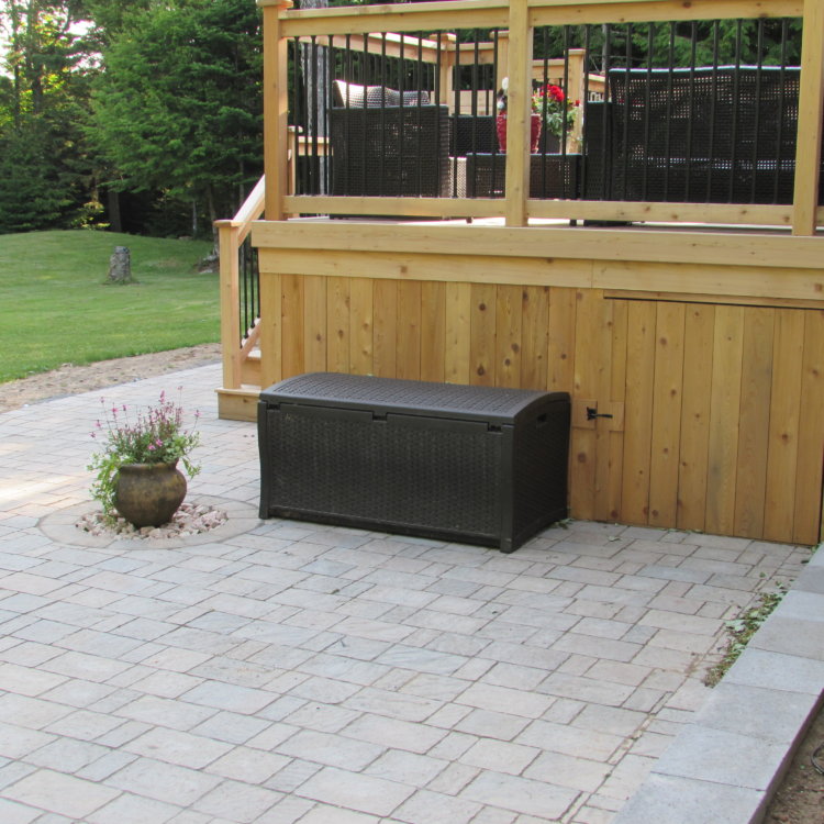 Combination Western Red Cedar Deck & Paver Patio 4