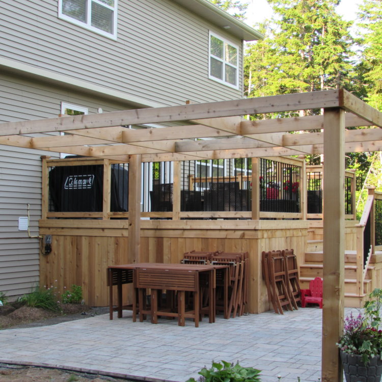 Combination Western Red Cedar Deck & Paver Patio 6