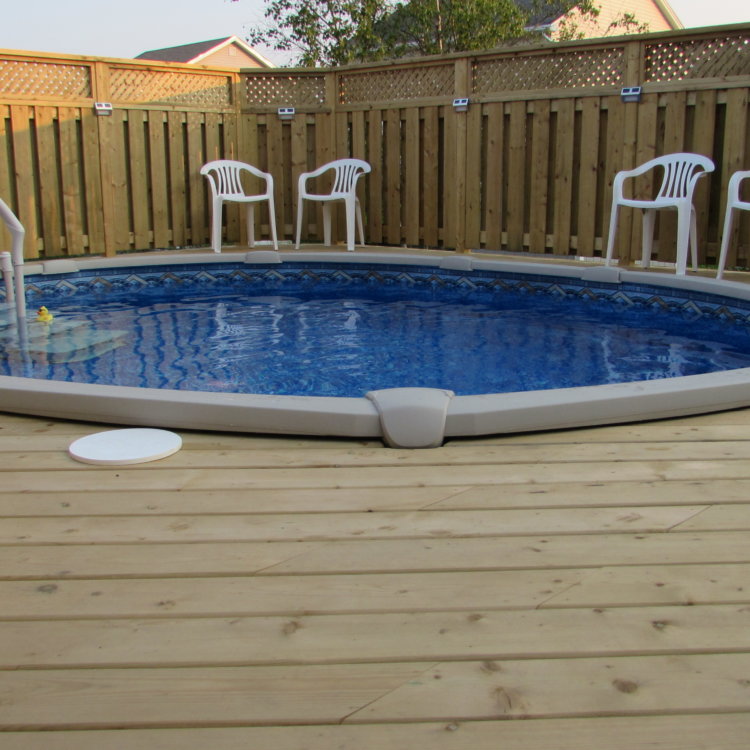 Round Above Ground Pool Deck 3