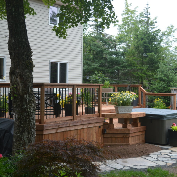 Hot Tub Deck Design 6