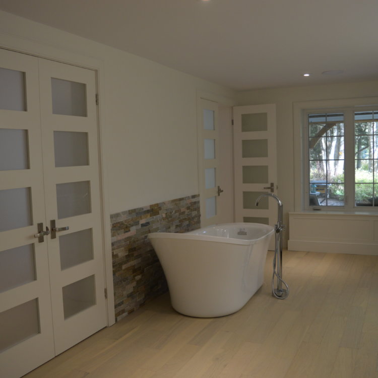 Master Ensuite Bathroom 1
