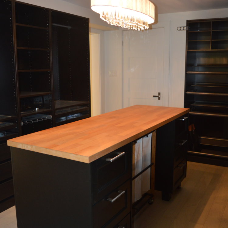 Master Ensuite in the Basement 3